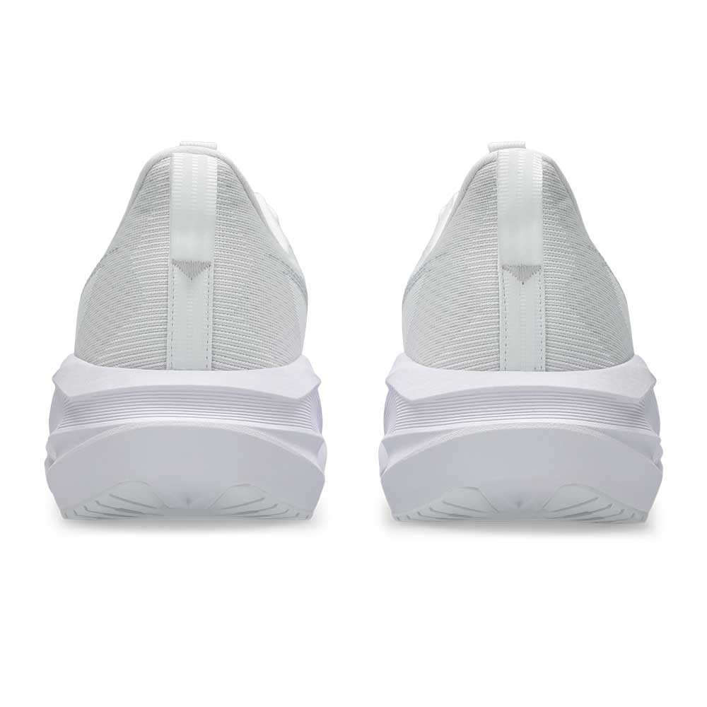 Men's Novablast 5 Running Shoe - White/Piedmont Grey - Regular (D)