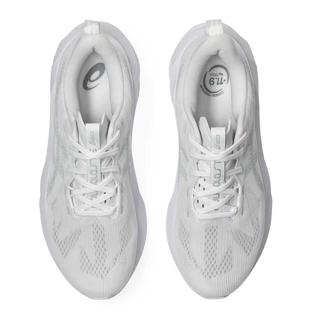 Men's Novablast 5 Running Shoe - White/Piedmont Grey - Regular (D)