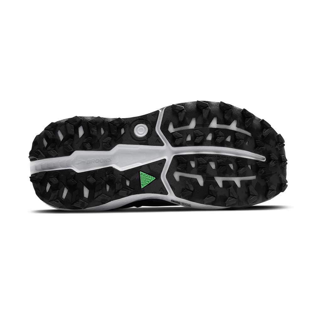 Men's Caldera 8 Running Shoe - Black/Blackened Pearl/White - Regular (D)
