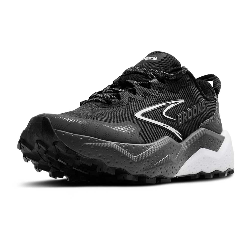 Women's Caldera 8 Running Shoe - Black/Blackened Pearl/White - Regular (B)