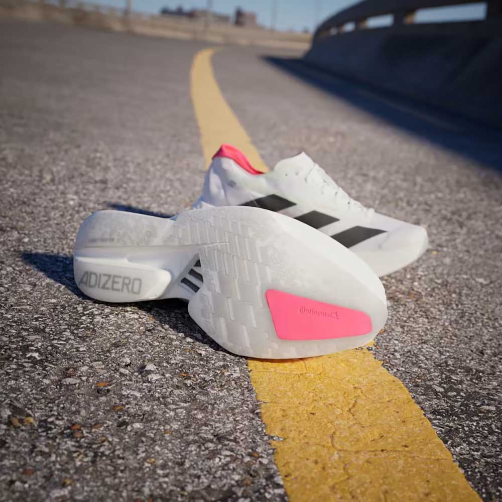 Men's Adios Pro 4 Running Shoe - Footwear white/core black/silver metallic - Regular (D)