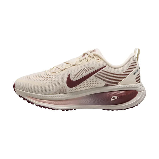 W Nike Vomero 18 (B) - Pale Ivory/Dark Team Red/Red Sepia